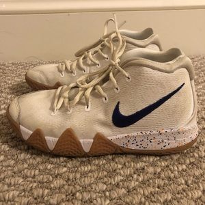 Nike Kyrie Volleyball Shoes